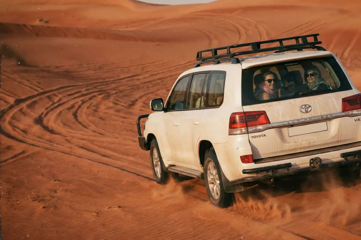 Private Morning Safari Dubai desert safari scene in Lahbab red dunes Dubai - Desert Buggy Rental Dubai