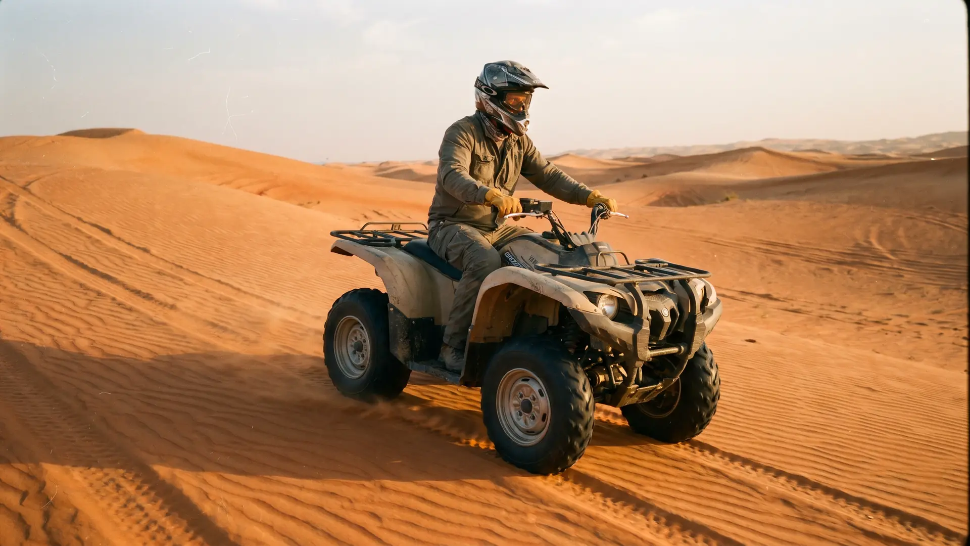 Yamaha 400cc Single in Lahbab red dunes Dubai - Desert Buggy Rental Dubai